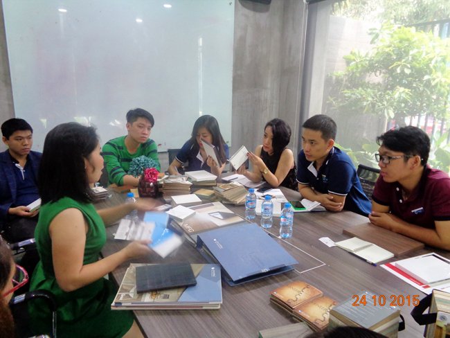 Phối Hợp Cùng Gỗ An Cường Cập Nhật Kiến Thức Về Vật Liệu Gỗ Cho Nhân Viên CAT NGHI Interior