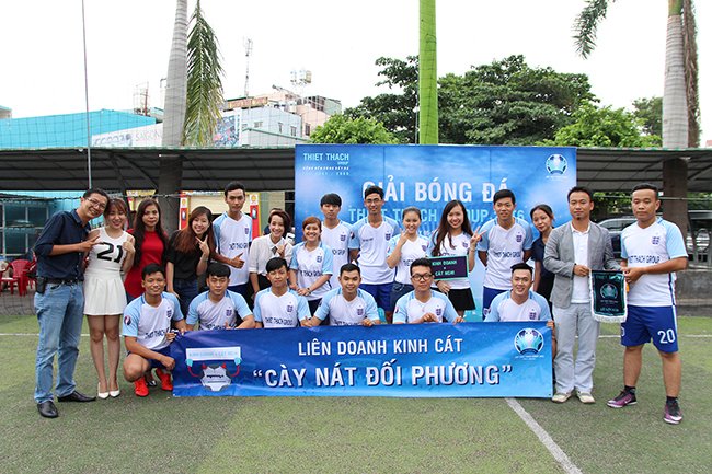 CAT NGHI INTERIOR ĐOẠT HUY CHƯƠNG ĐỒNG GIẢI BÓNG ĐÁ NỘI BỘ THIET THACH GROUP 2016