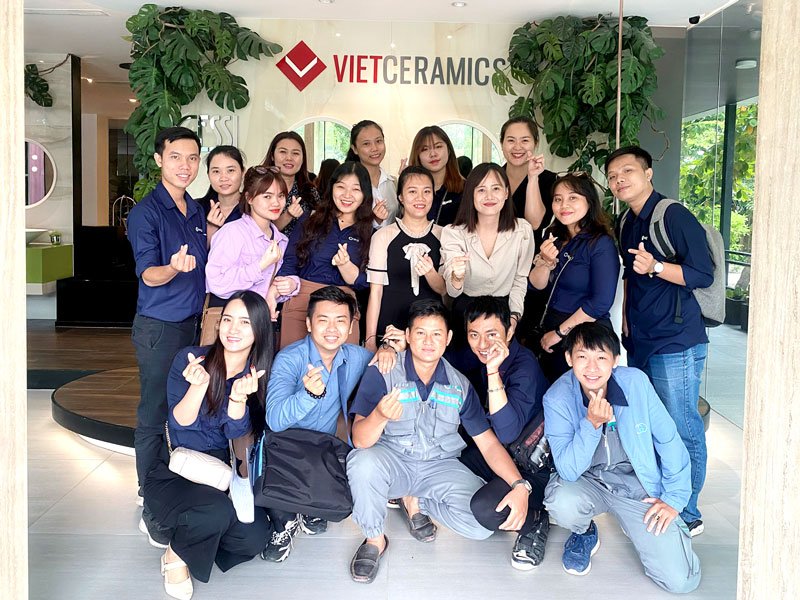 Đào Tạo Kiến Thức Vật Liệu Thực Tế Tại Vietceramic  Showroom