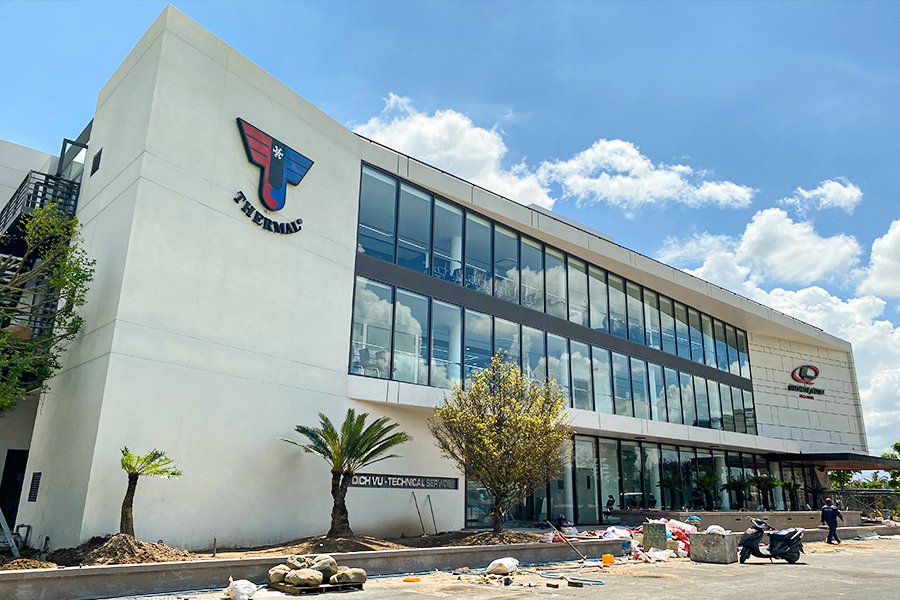 Thi Công - Hoàn Thiện Nội Thất Gara Ô Tô Auto Quyền - Long An