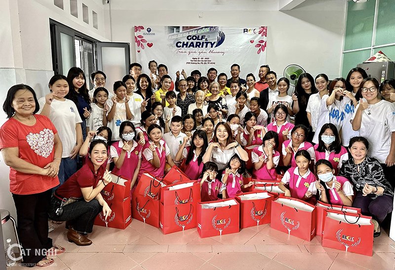 ĐỒNG HÀNH CÙNG CÁC EM NHỎ TẠI MÁI ẤM GA SÀI GÒN