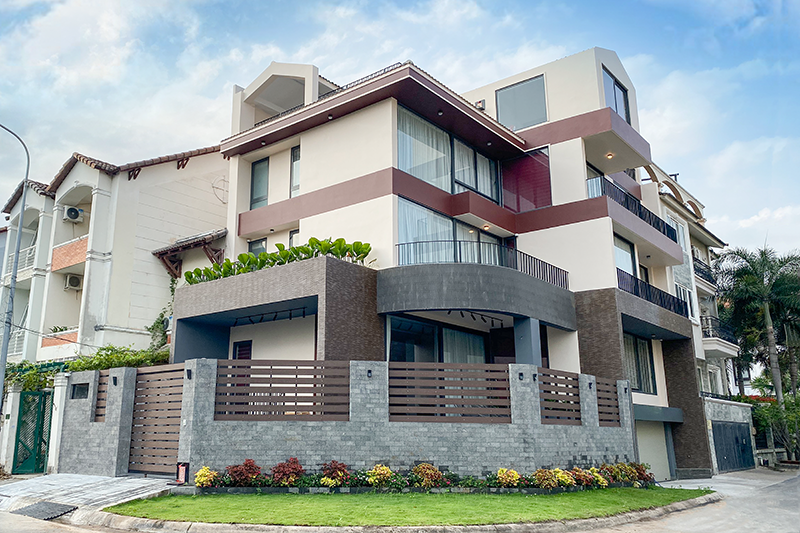 Biệt Thự Ven Sông - Trần Não