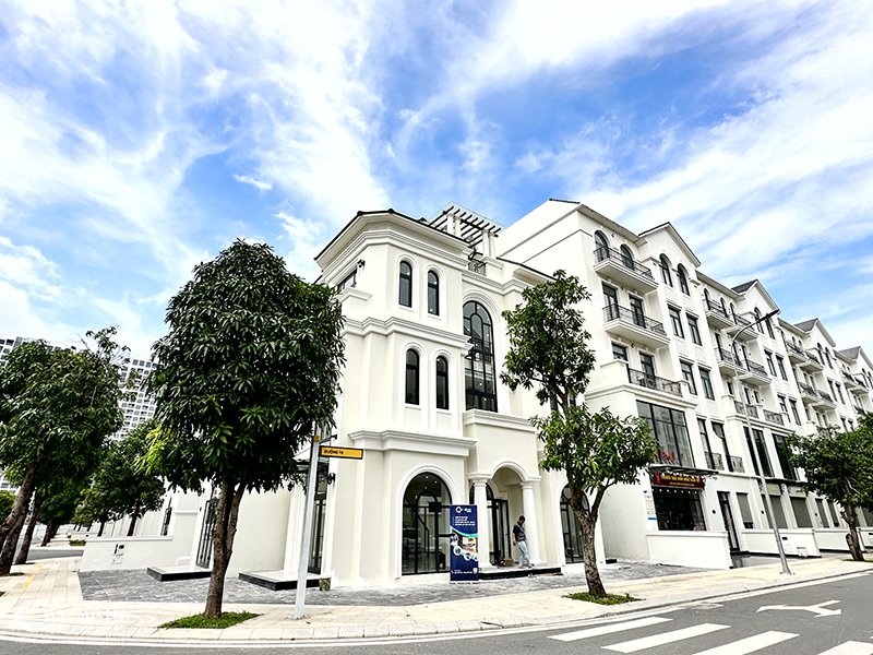 HOÀN THIỆN SHOPHOUE | DỰ ÁN THE MANHATTAN VINHOMES, Q9